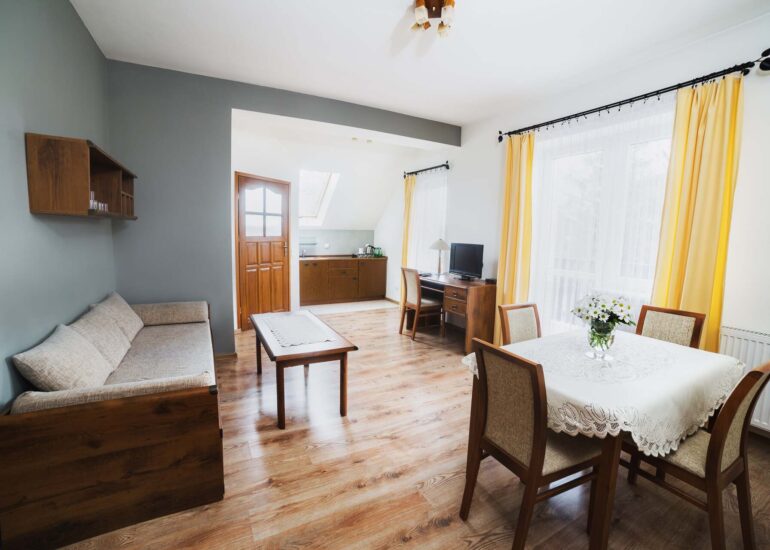 Apartament rodzinny z balkonem