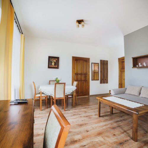 Apartament rodzinny z balkonem